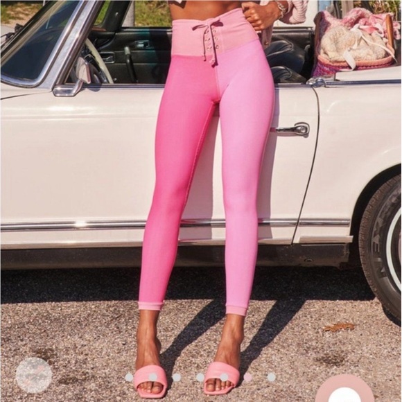 Love shack fancy set - Picture 2 of 4